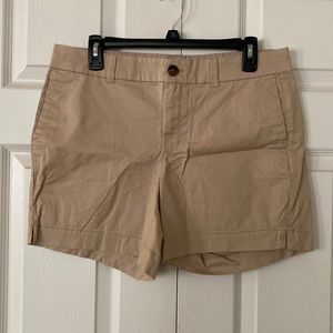 NWOT Old Navy Everyday Shorts, Size 10, 5” inseam, Tan